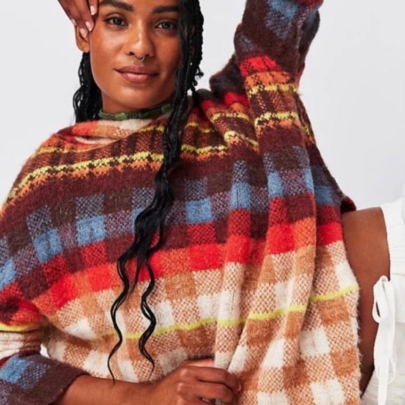 Free People Ainsley Poncho - Picture 4 of 9
